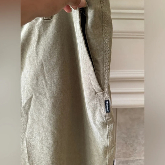 O’Neill RESERVE HEATHER 21" HYBRID SHORTS Khaki Sz 38 - Picture 5 of 12